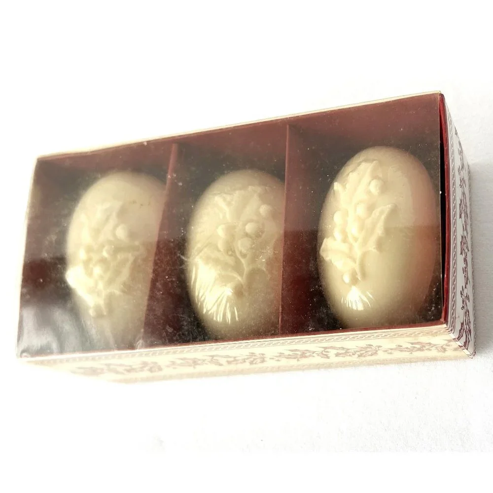 RESTORATION HARDWARE Winterberry Soaps ~ 3 Piece Soap Box Set Made in Portugal